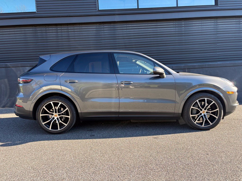 Certified 2020 Porsche Cayenne S AWD/4WD image 11