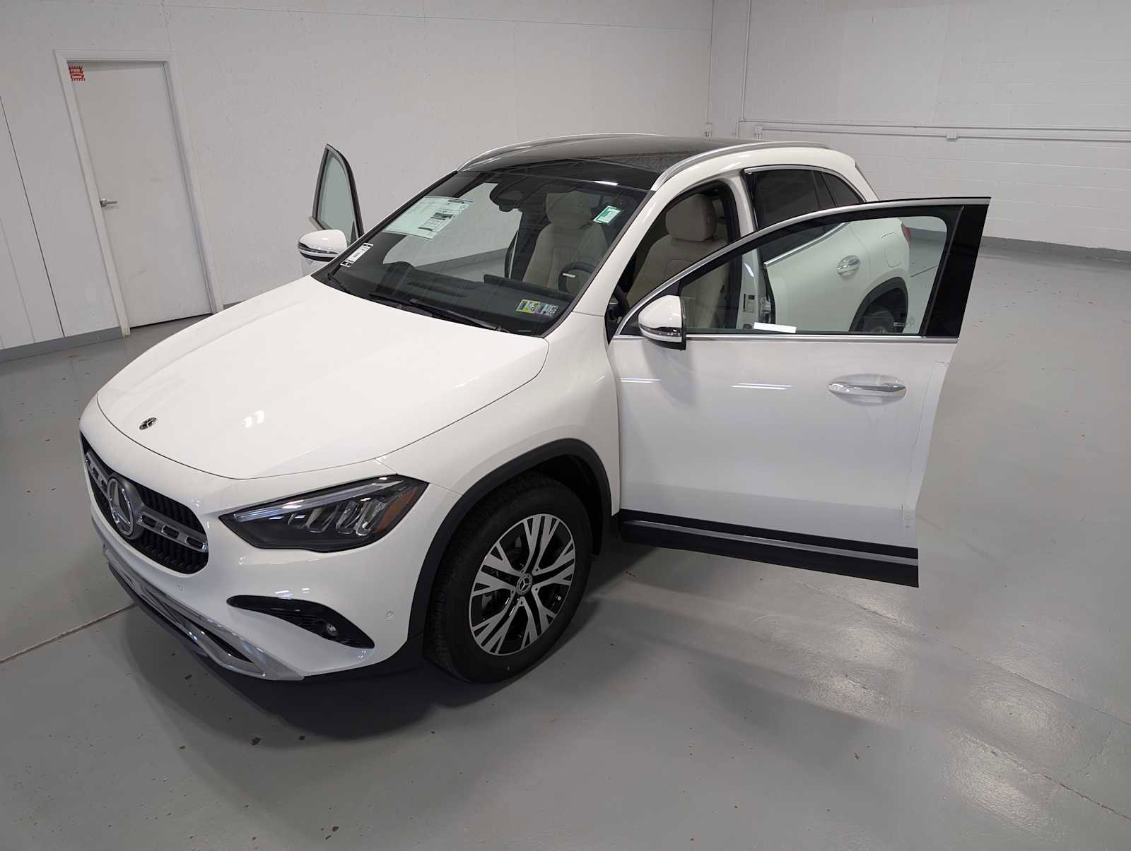 New 2026 Mercedes-Benz GLA 250 4MATIC image 14
