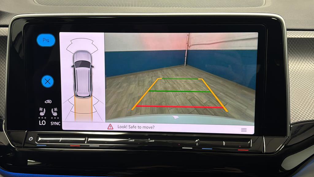 Used 2024 Volkswagen Atlas Peak Edition SEL image 14