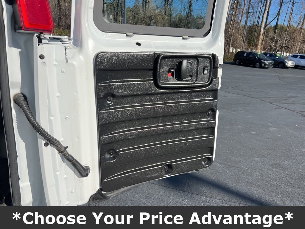 Used 2023 GMC Savana 2500 w/ Driver Convenience Package image 14