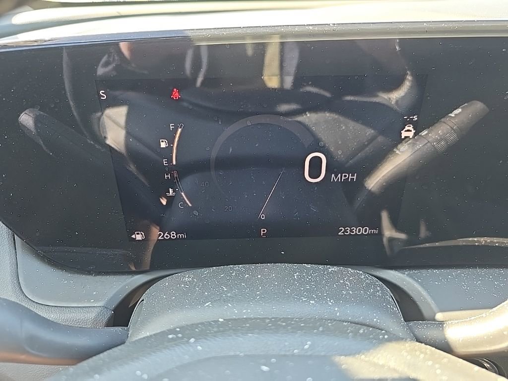 Used 2025 Buick Encore GX Preferred FWD image 23