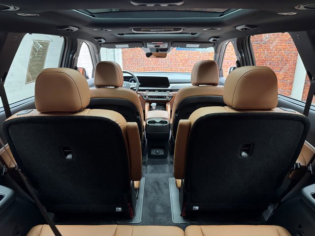 Used 2025 Kia Telluride SX X-Line image 28
