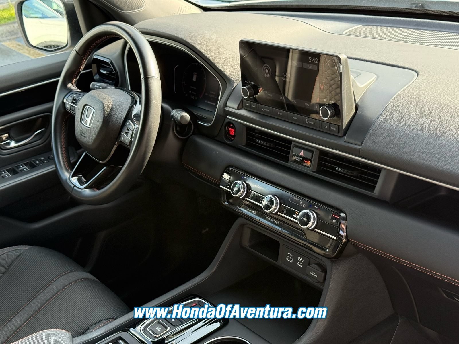 Certified 2023 Honda Pilot Sport image 11