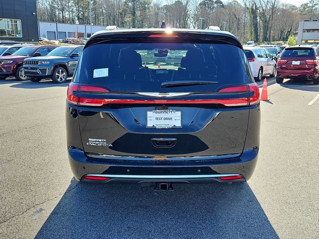 New 2026 Chrysler Pacifica Pinnacle image 7