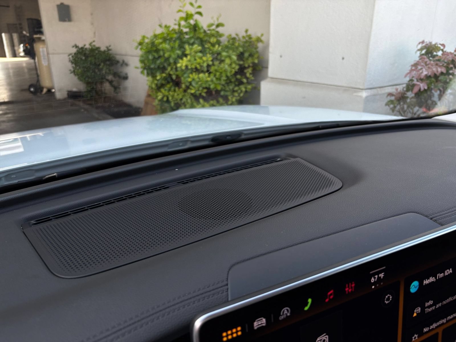 Used 2026 Volkswagen Tiguan SE AWD/4WD image 16