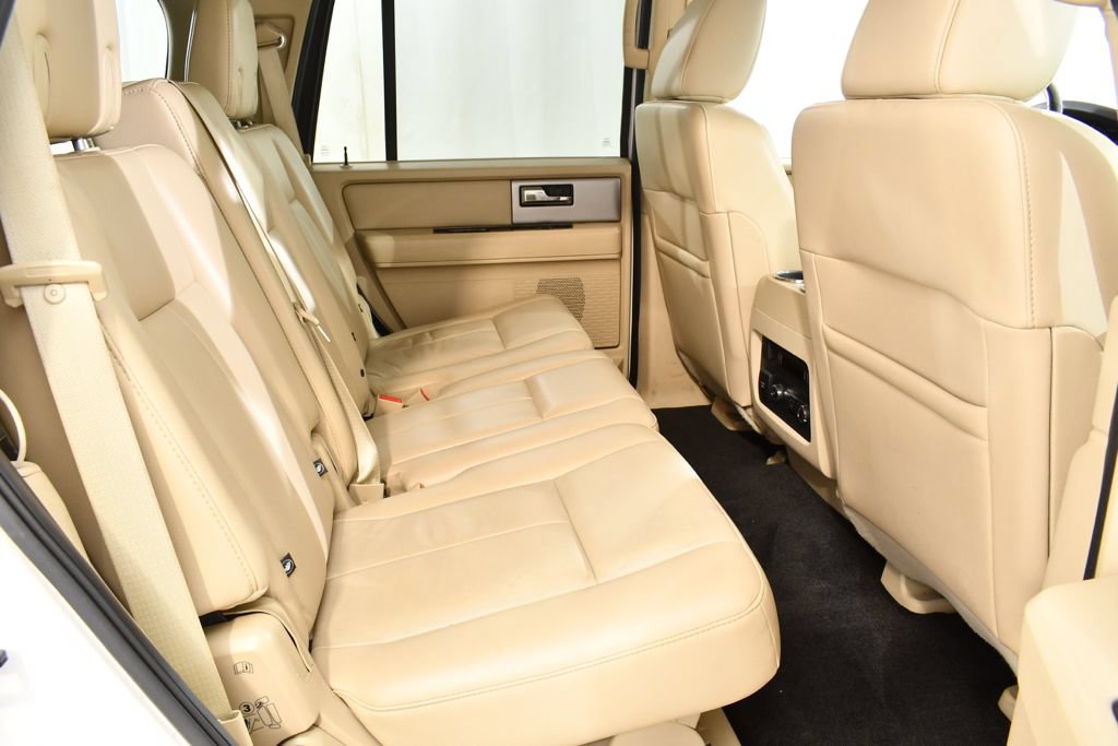 Used 2015 Ford Expedition Limited AWD/4WD image 19