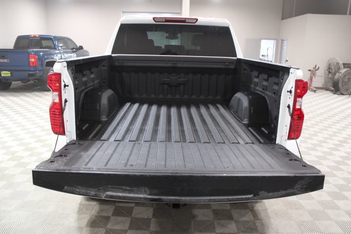 Used 2025 Chevrolet Silverado 1500 Custom Trail Boss w/ Turbomax Blackout Package image 13
