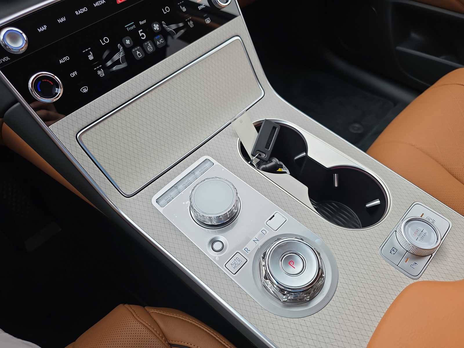 New 2026 Genesis GV80 2.5T Advanced image 21