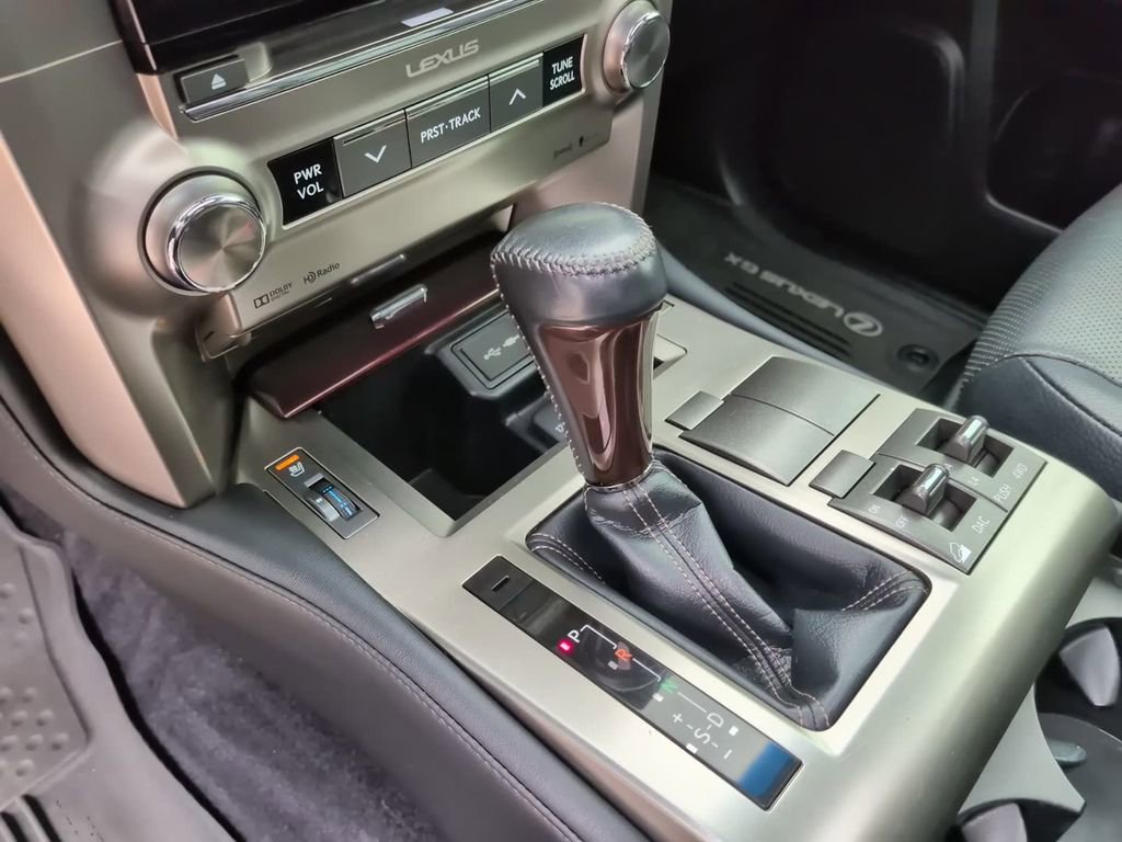 Used 2019 Lexus GX 460 Premium image 28