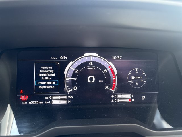 Used 2025 Toyota Tundra Platinum AWD/4WD image 18