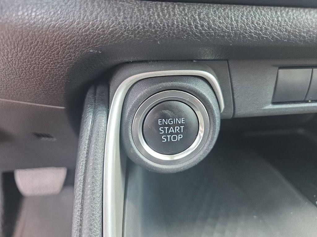 Used 2025 Toyota Grand Highlander AWD image 25