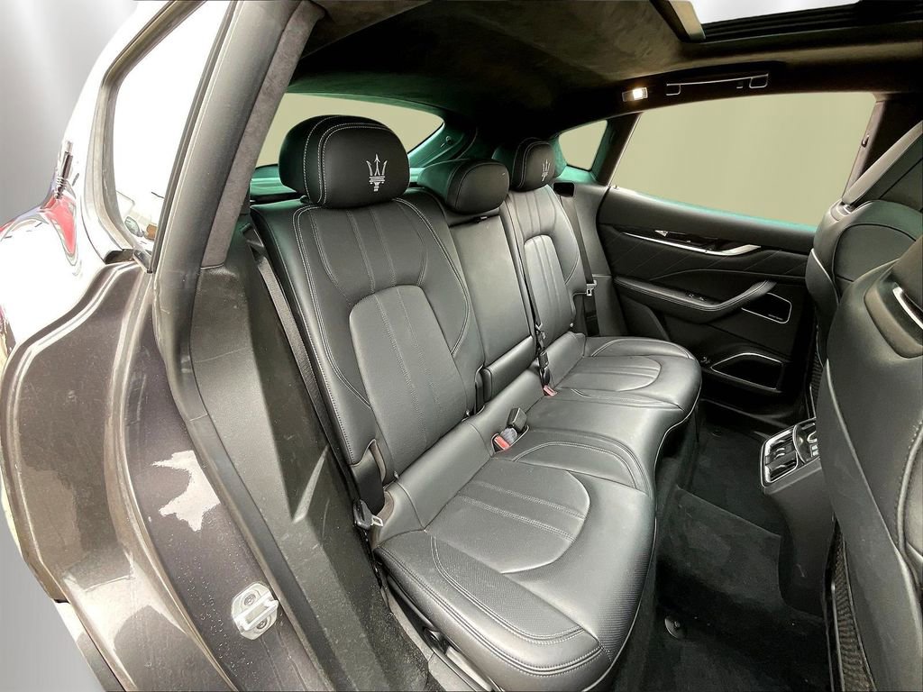 Used 2022 Maserati Levante Modena AWD/4WD image 24