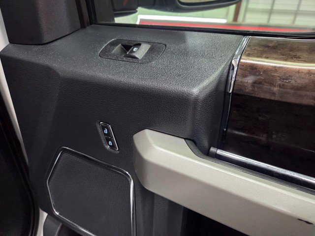 Used 2022 Ford F250 Lariat w/ Lariat Ultimate Package image 38