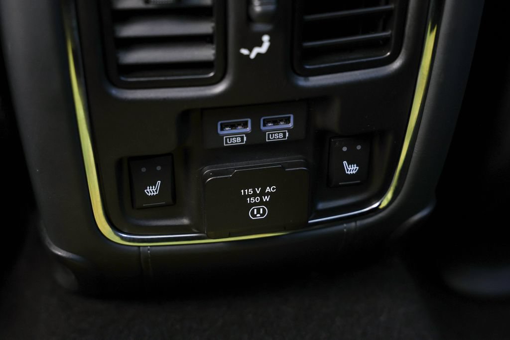 Used 2020 Jeep Grand Cherokee SRT AWD/4WD image 31