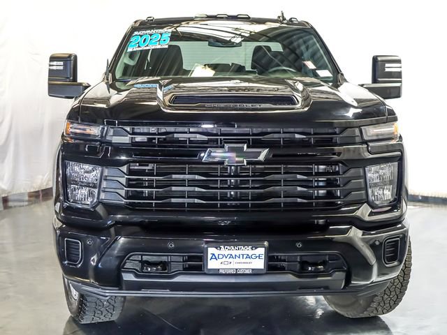 Used 2025 Chevrolet Silverado 2500 Custom w/ Custom Value Package AWD/4WD image 7