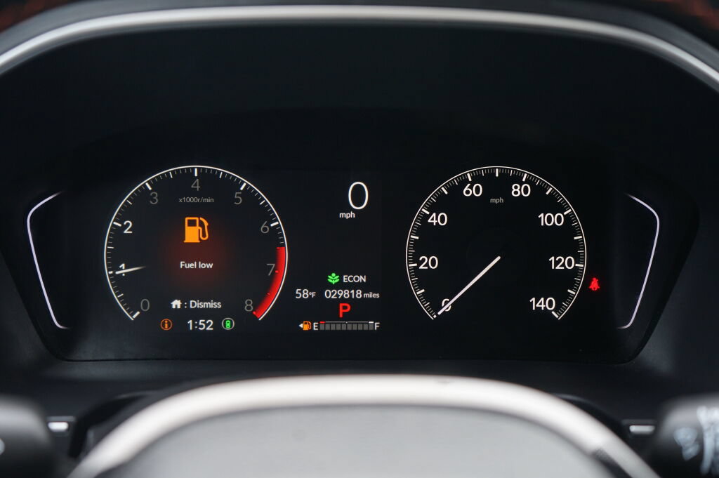 Used 2025 Honda Pilot Sport image 28