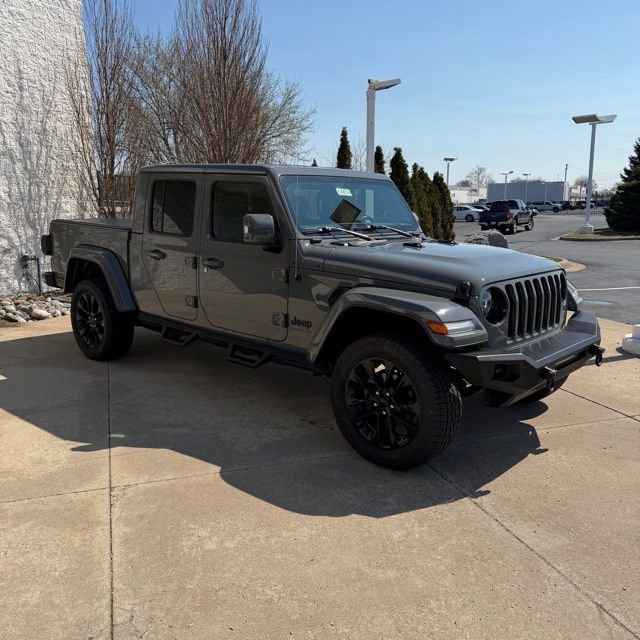 Used 2022 Jeep Gladiator Overland AWD/4WD image 7