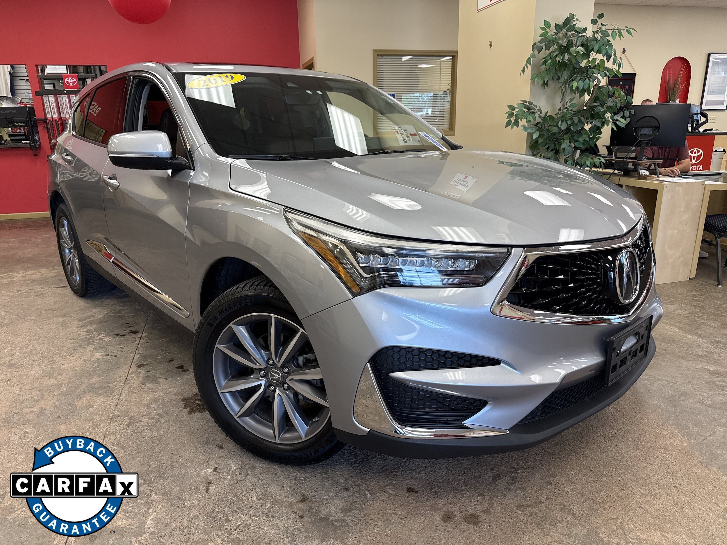 Used 2019 Acura RDX w/ Technology Package AWD/4WD image 1