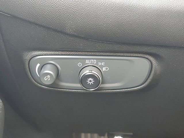 Certified 2020 Chevrolet Equinox LT FWD image 18