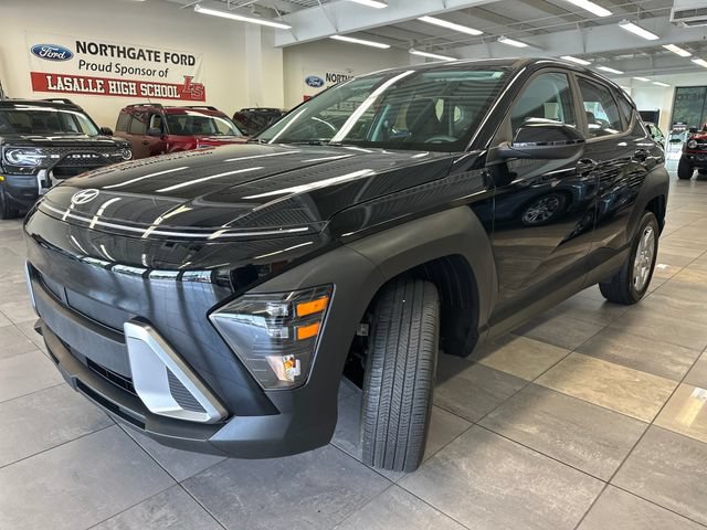 Used 2025 Hyundai Kona SE AWD/4WD image 15