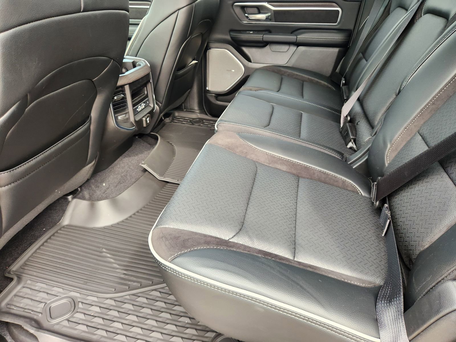 New 2026 RAM 1500 Laramie w/ Night Edition image 23