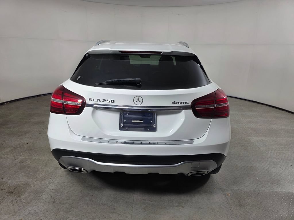 Used 2020 Mercedes-Benz GLA 250 4MATIC image 5