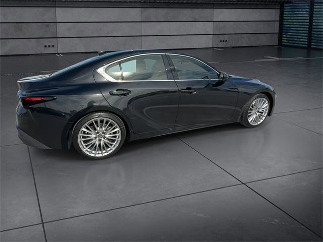 Certified 2024 Lexus IS 300 w/ Premium Package image 9