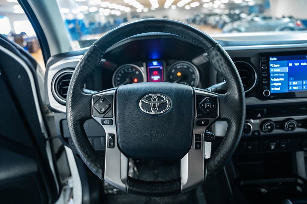 Used 2020 Toyota Tacoma SR5 image 29
