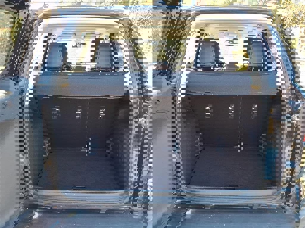 Used 2022 Ford EcoSport Titanium image 14