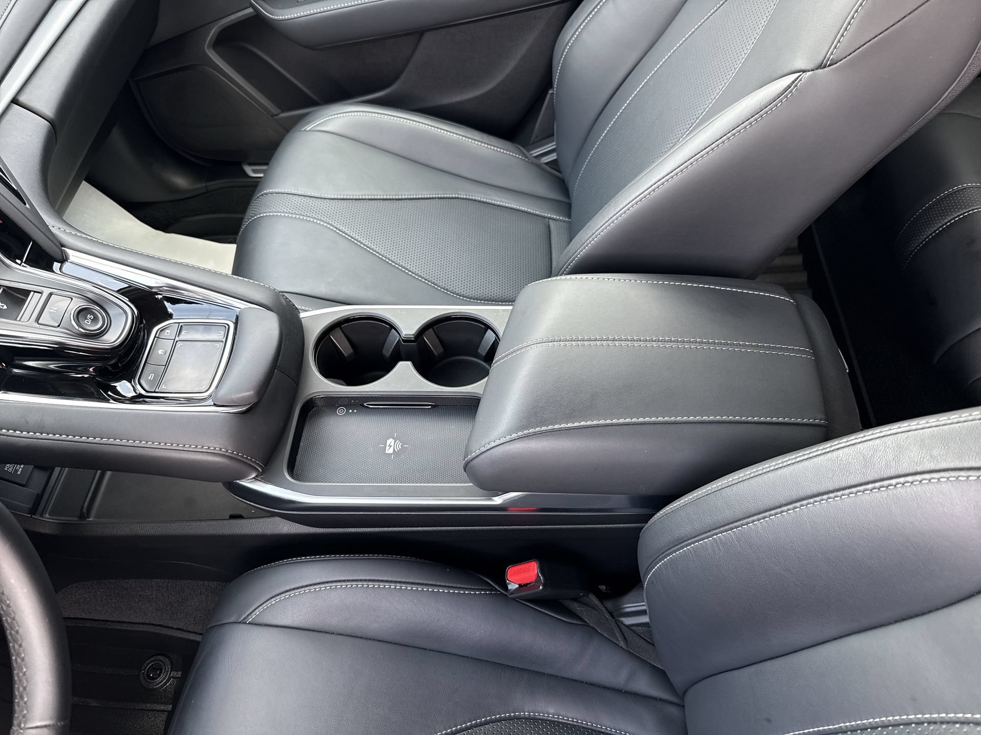 Used 2025 Acura RDX SH-AWD w/ Technology Package image 23