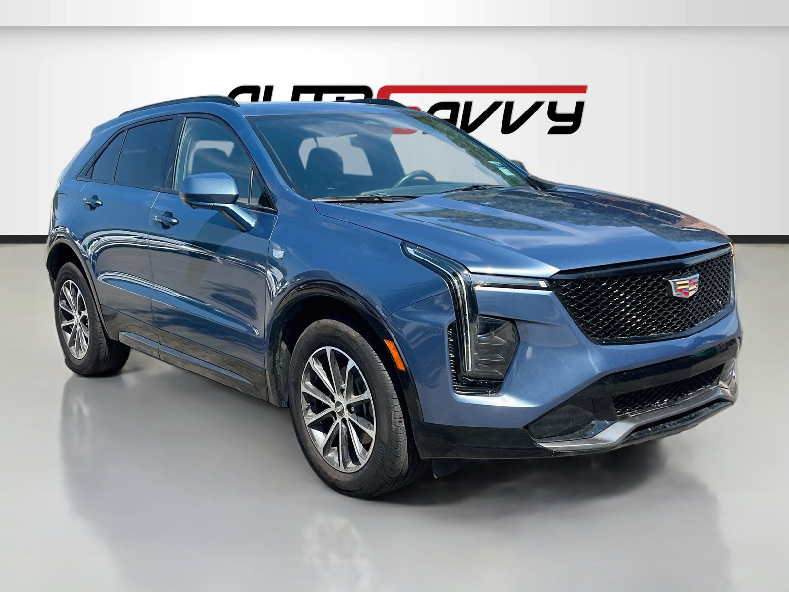 Used 2025 Cadillac XT4 Sport AWD/4WD image 1