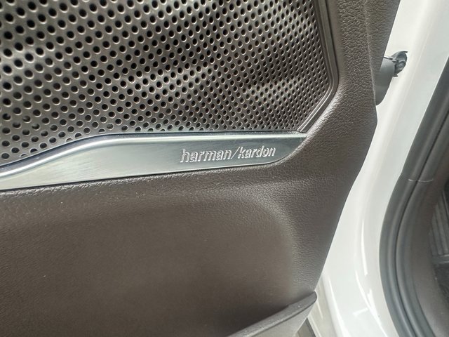 Used 2023 Hyundai Santa Fe Limited w/ Cargo Package image 23