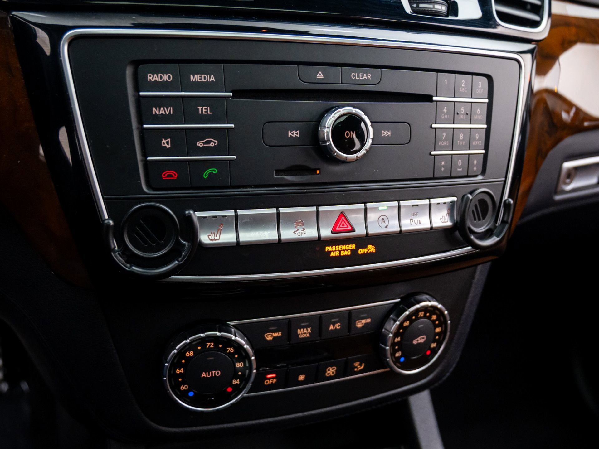 Used 2017 Mercedes-Benz GLE 400 4MATIC image 22