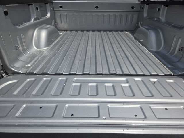 Used 2018 Chevrolet Silverado 1500 LT w/ Texas Edition RWD image 16