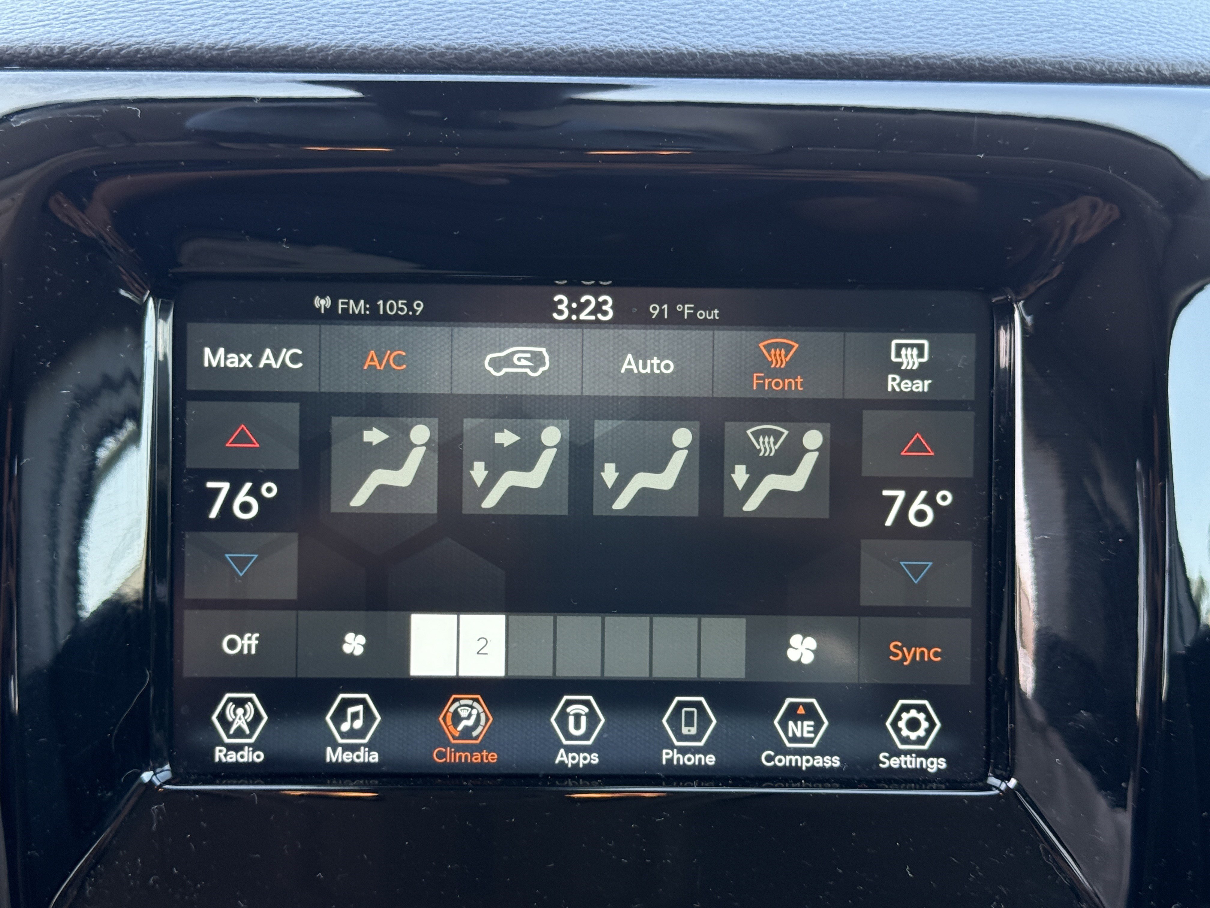 Used 2018 Jeep Compass Altitude w/ Popular Equipment Group image 24