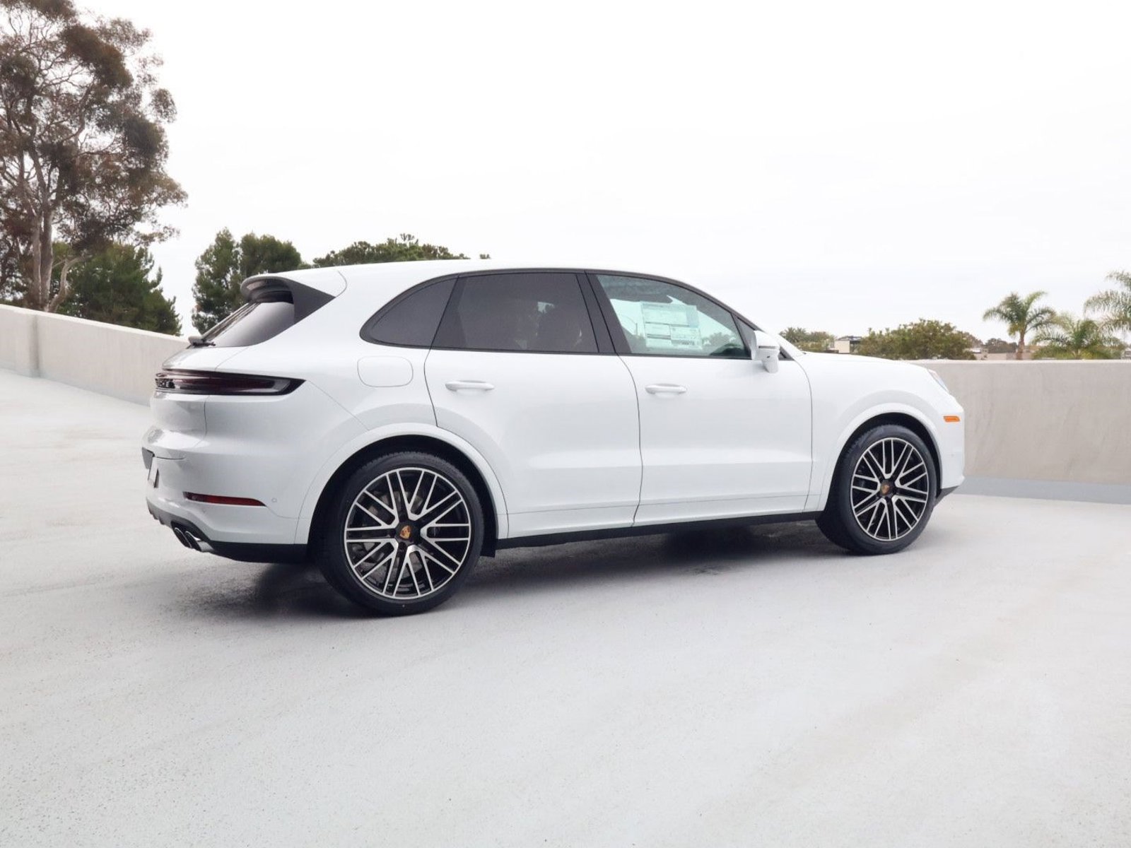 New 2026 Porsche Cayenne AWD/4WD image 8