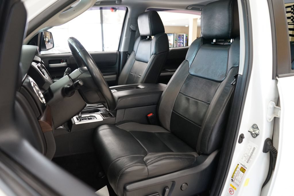 Used 2018 Toyota Tundra Limited w/ Limited Premium Package AWD/4WD image 2