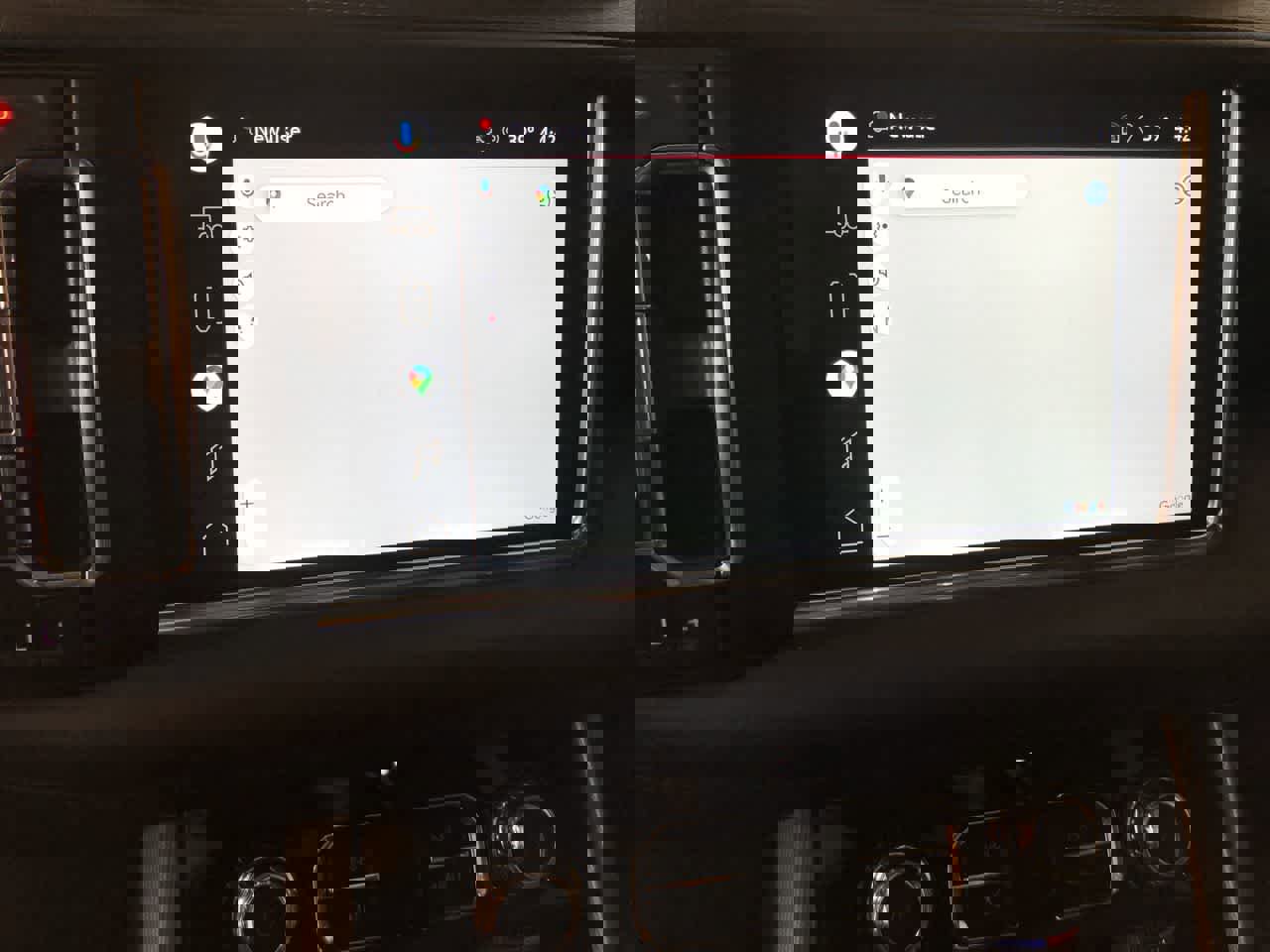 Used 2022 GMC Yukon Denali w/ Denali Premium Package image 18