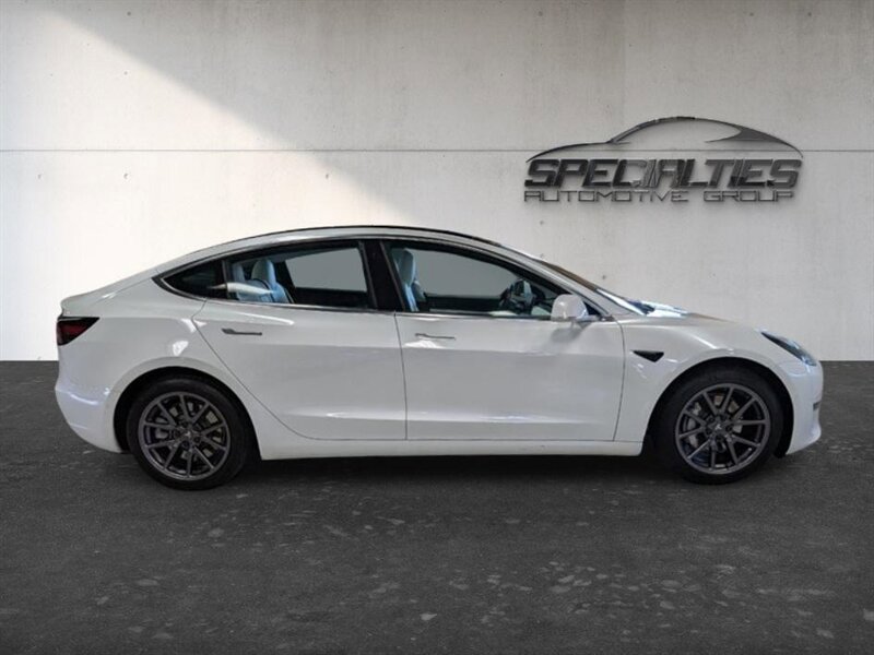 Used 2019 Tesla Model 3 Long Range AWD/4WD image 11