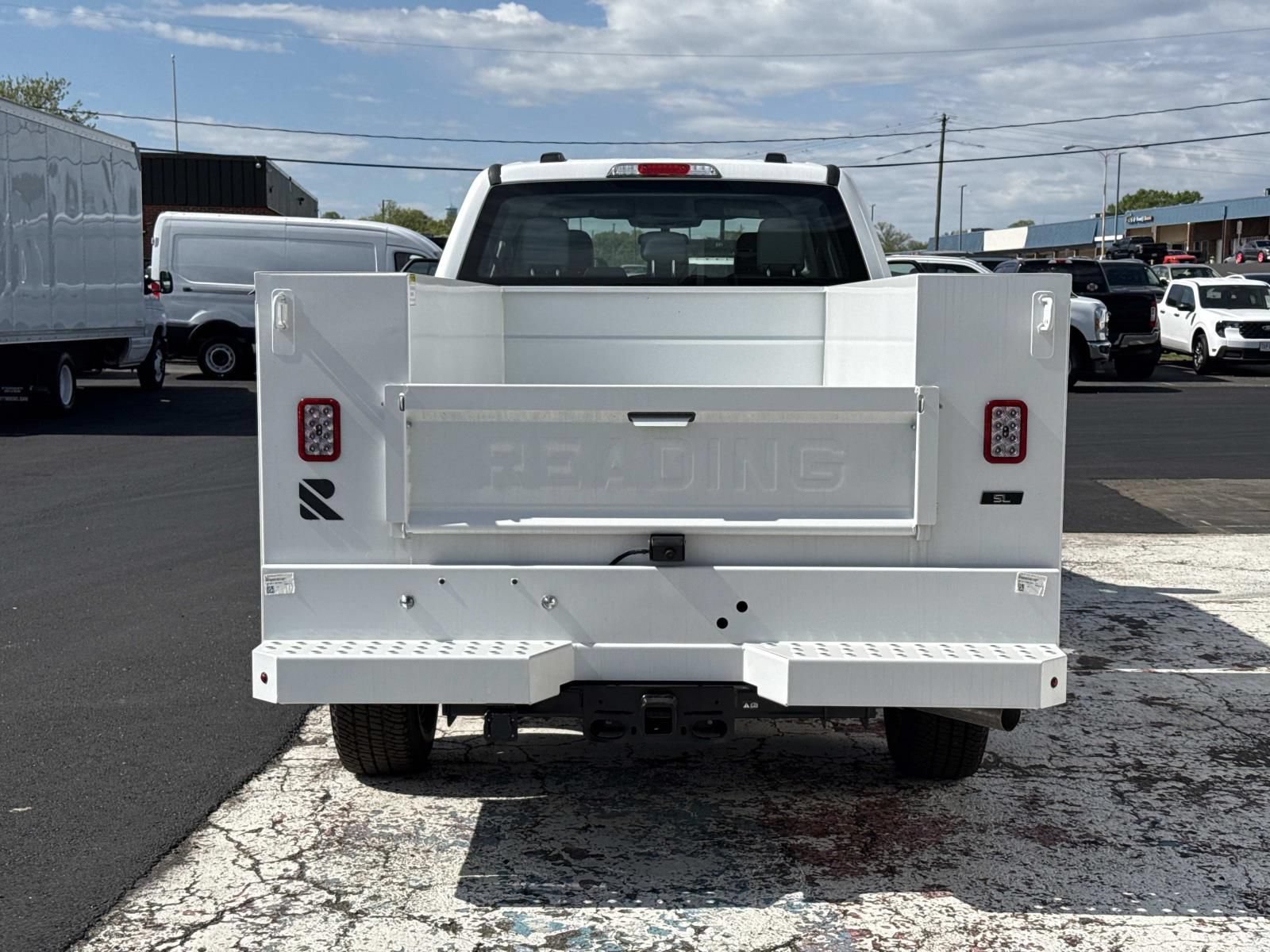New 2026 Ford F250 XL w/ XL Chrome Package AWD/4WD image 4