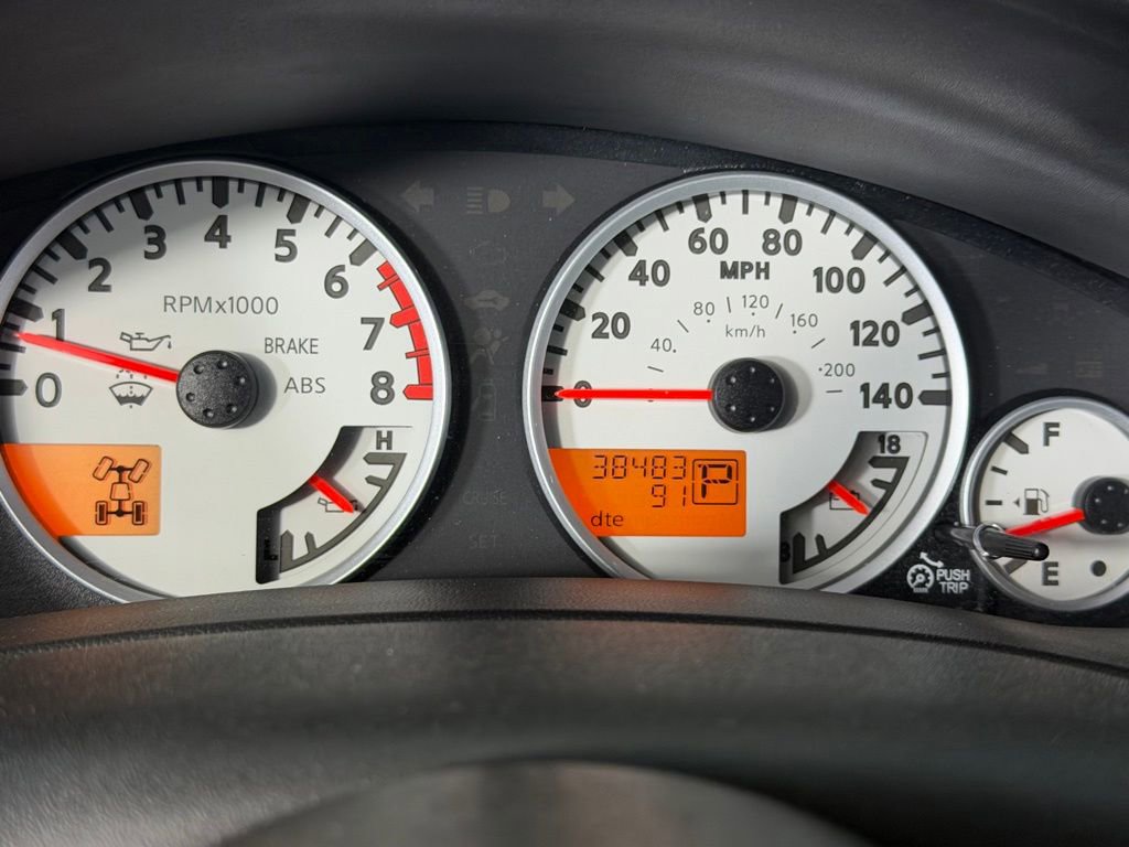 Used 2018 Nissan Frontier PRO-4X AWD/4WD image 18