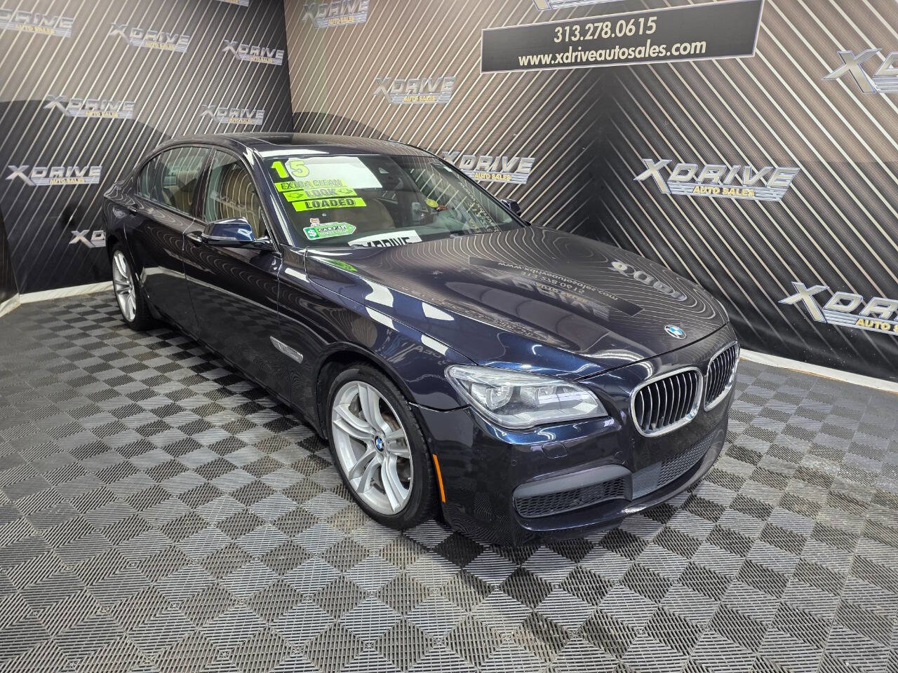 Used 2015 BMW 750Li image 7