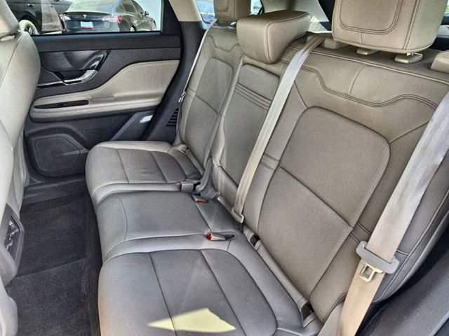 Used 2023 Lincoln Corsair Reserve w/ Equipment Group 201A FWD image 20