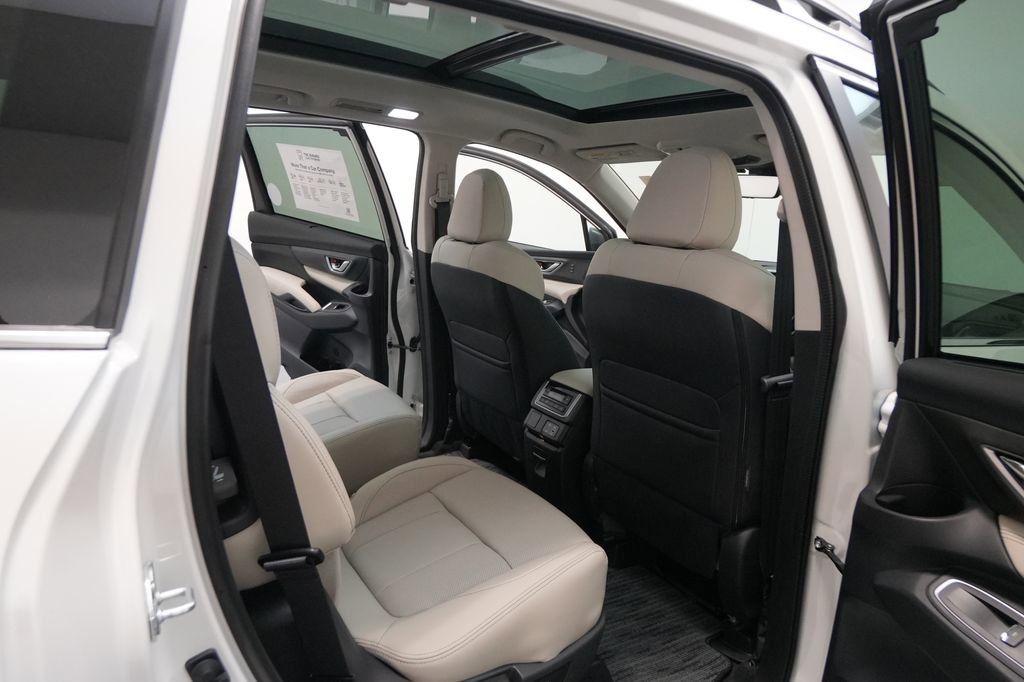 New 2025 Subaru Ascent Limited image 28