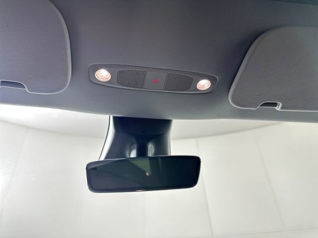 Used 2021 Tesla Model Y Long Range image 23