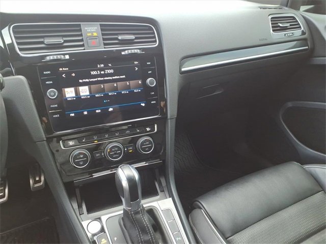 Used 2019 Volkswagen Golf R 4-Door image 26