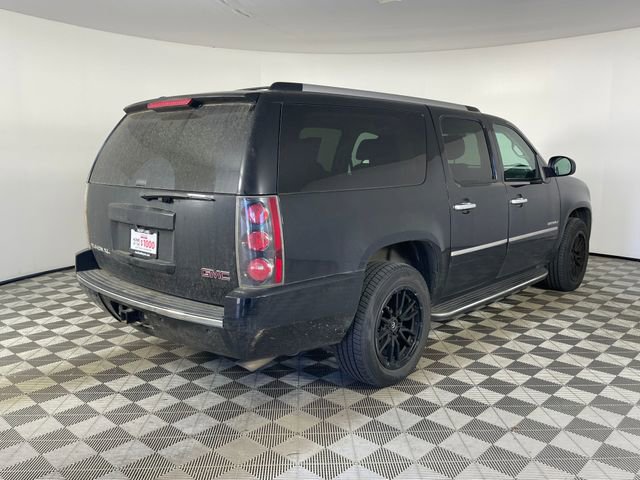Used 2014 GMC Yukon XL Denali AWD/4WD image 17