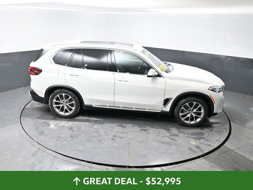 Used 2025 BMW X5 xDrive50e image 38