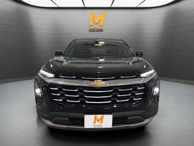 Used 2025 Chevrolet Equinox LT image 3