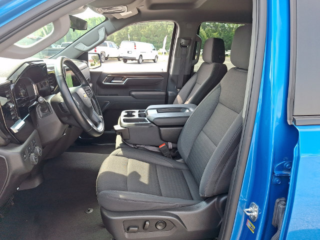 Certified 2025 Chevrolet Silverado 1500 LT AWD/4WD image 14